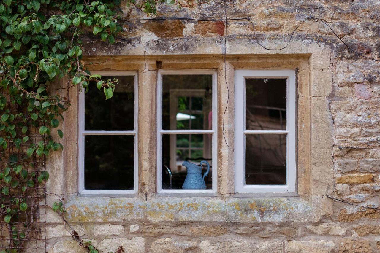 Temple Guiting Cottage ภายนอก รูปภาพ